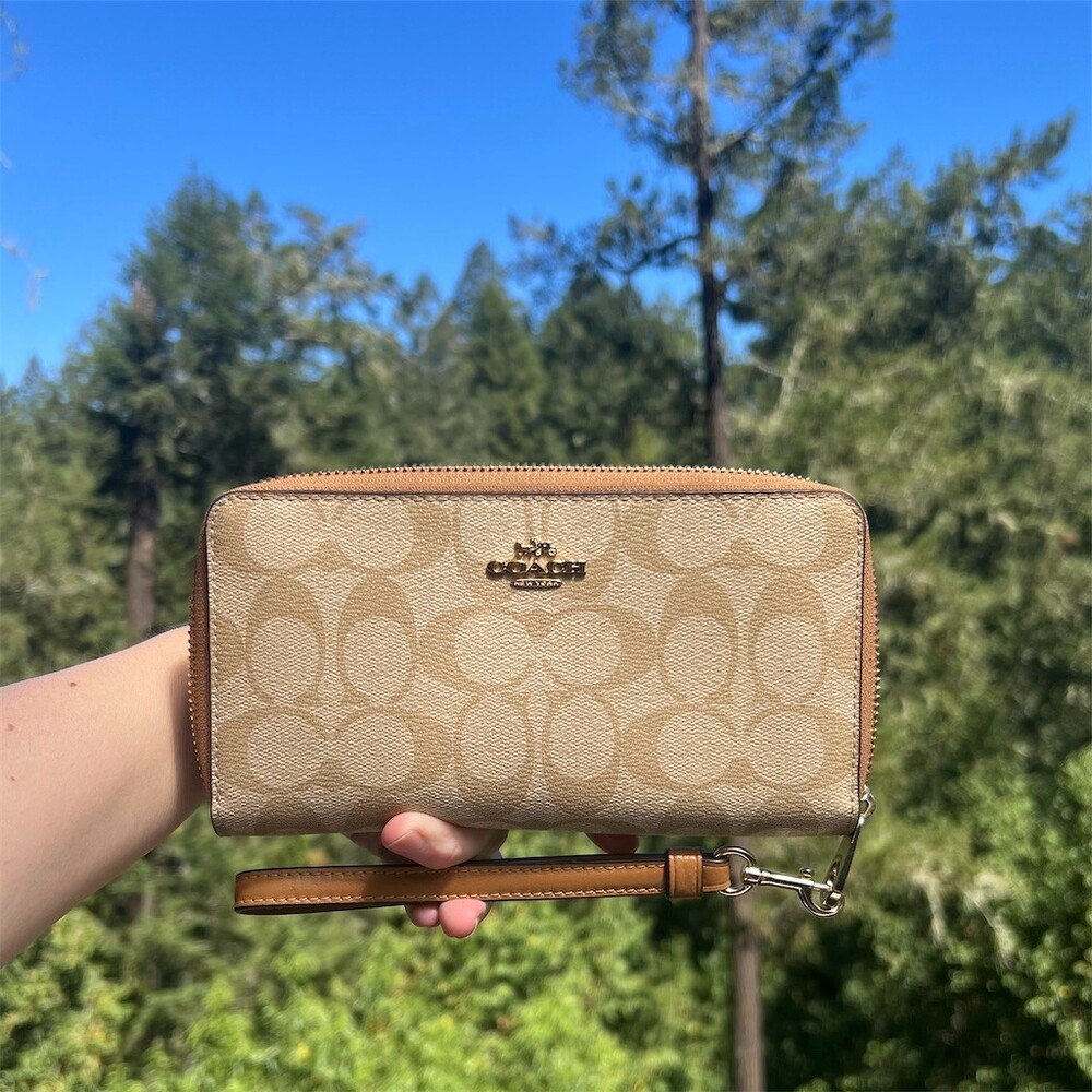 COACH Long Zip-Around Wallet Khaki/Tan Signature Canvas Gold Hardware AUTHENTIC